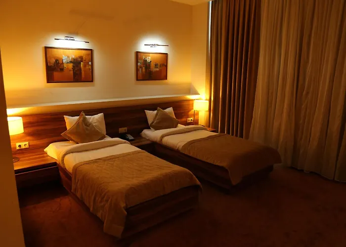 Avenue Hotel Baku By Smart