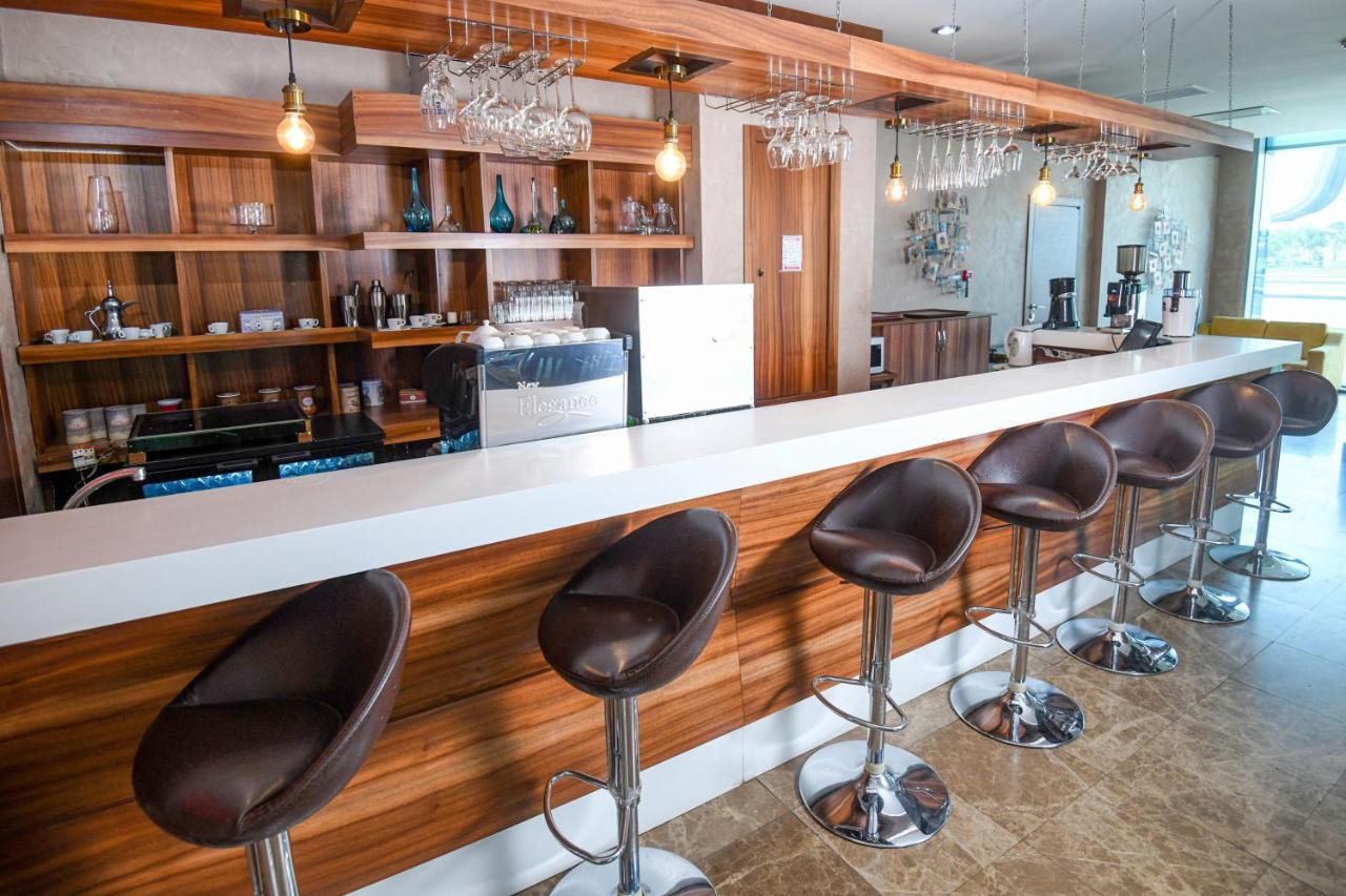 Avenue By Smart Hotel